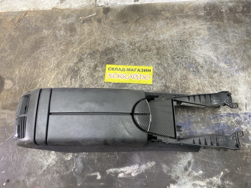 Подлокотник Mercedes-benz E-Class W211 112.949 2007 (б/у)