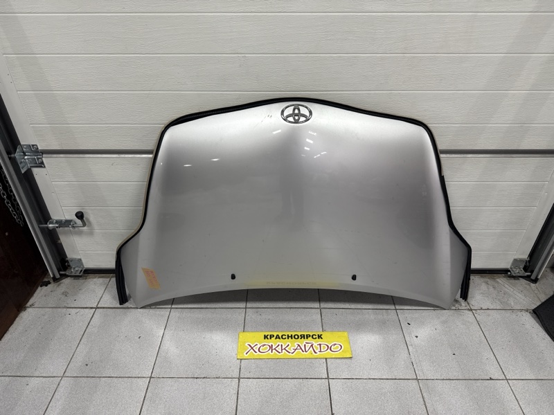 Капот Toyota Prius NHW20 1NZ-FXE 09.2003 (б/у)