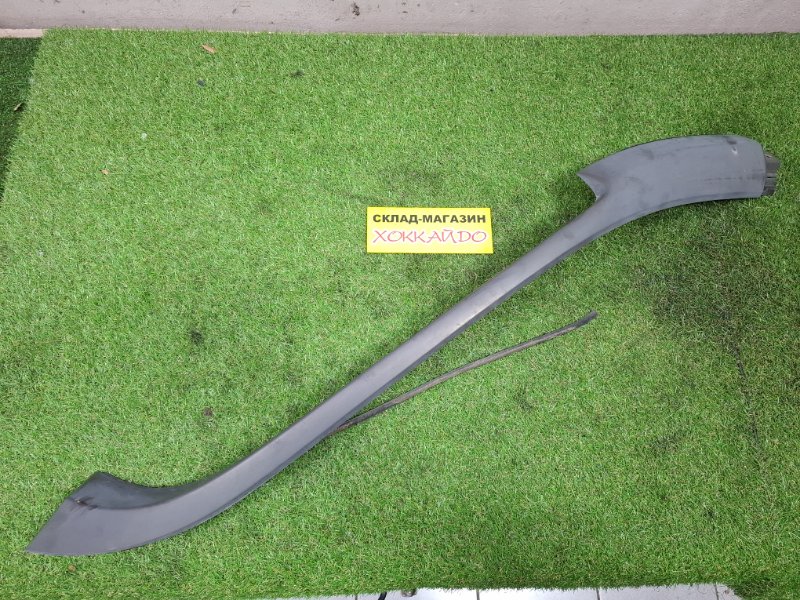 Молдинг лобового стекла Honda Stepwgn RF4 K20A 04.2001 передний левый (б/у)