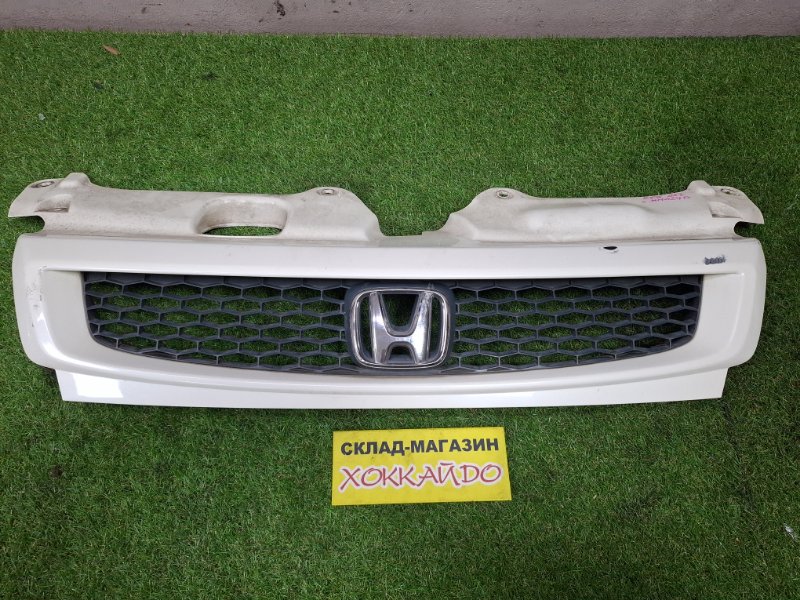Решетка радиатора Honda Stepwgn RF5 K20A 06.2003 (б/у)