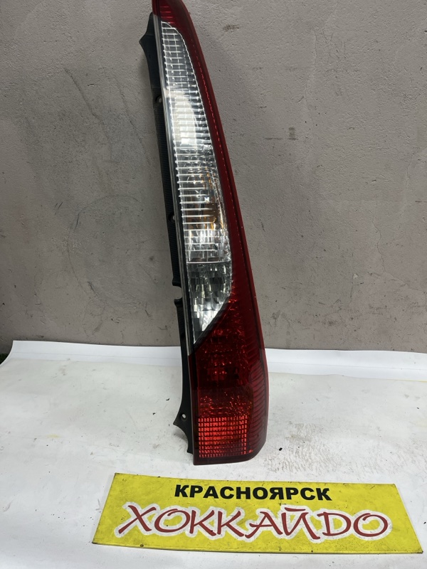 Фонарь стоп-сигнала Mitsubishi Lancer CS5W 4G93 01.2005 задний правый (б/у)