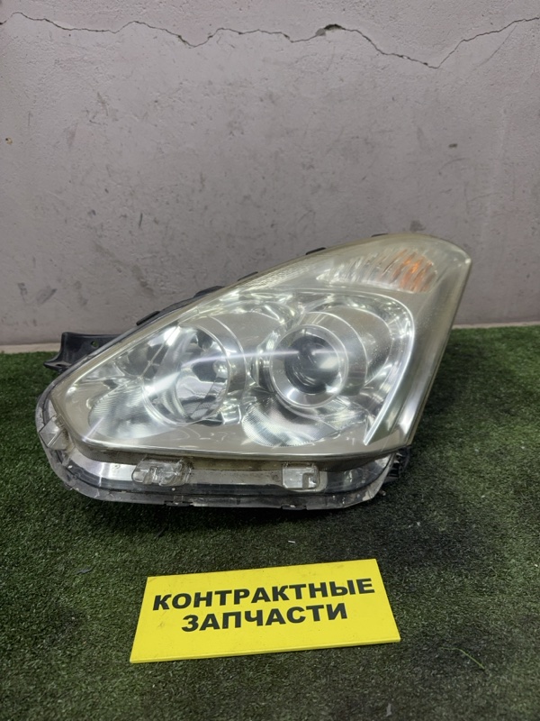 Фара Toyota Wish ZNE10G 1ZZ-FE 09.2005 передняя левая (б/у)