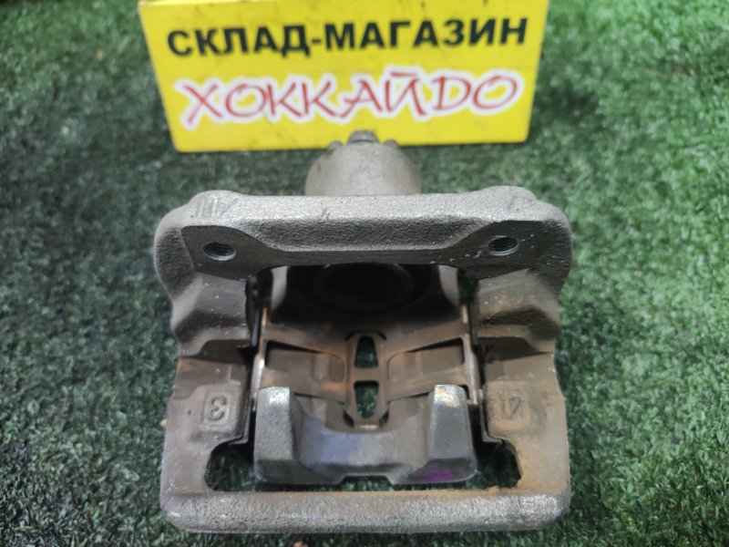 Суппорт Honda Stream RN1 D17A 09.2003 задний правый (б/у)