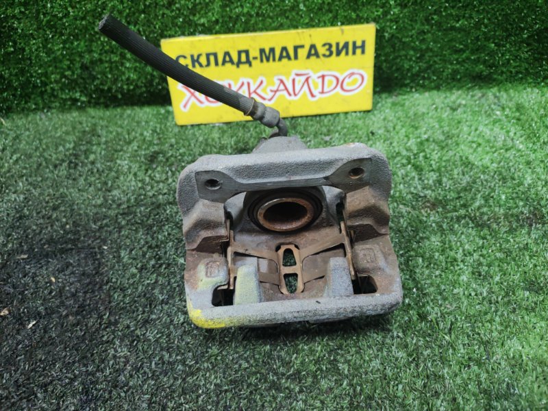 Суппорт Honda Stream RN1 D17A 10.2000 задний правый (б/у)