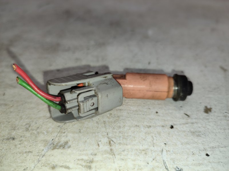 Форсунка топливная RX300 2005 MCU30 1MZFE
