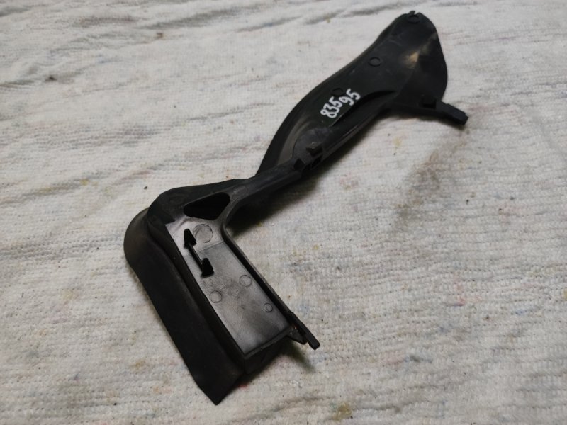 Накладка под дворники передняя правая C4 2011 B7 EP6CDT Накладка под дворники передняя правая C4 2011 B7 EP6CDT