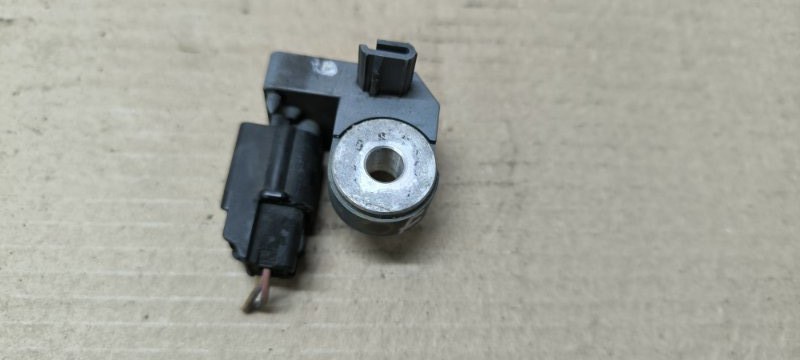 Запчасть датчик srs передний Jaguar XF 2009 X250 306DT(AJTDV6) C2Z3530 Б/У Датчик SRS передний Jaguar XF 2009 X250 306DT(AJTDV6) C2Z3530 Б/У