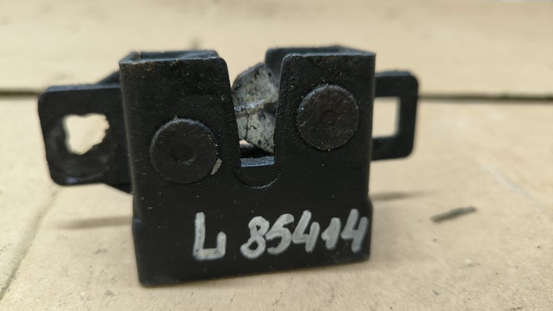 Замок капота левый XE 2015 X760 204DTD