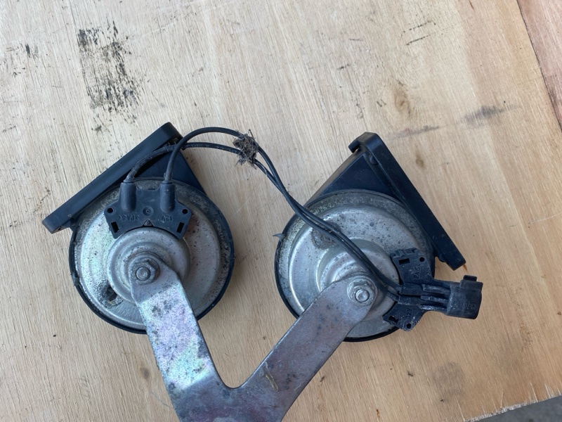 Сигнал звуковой XF 2009 X250 306DT(AJTDV6) Сигнал звуковой XF 2009 X250 306DT(AJTDV6)