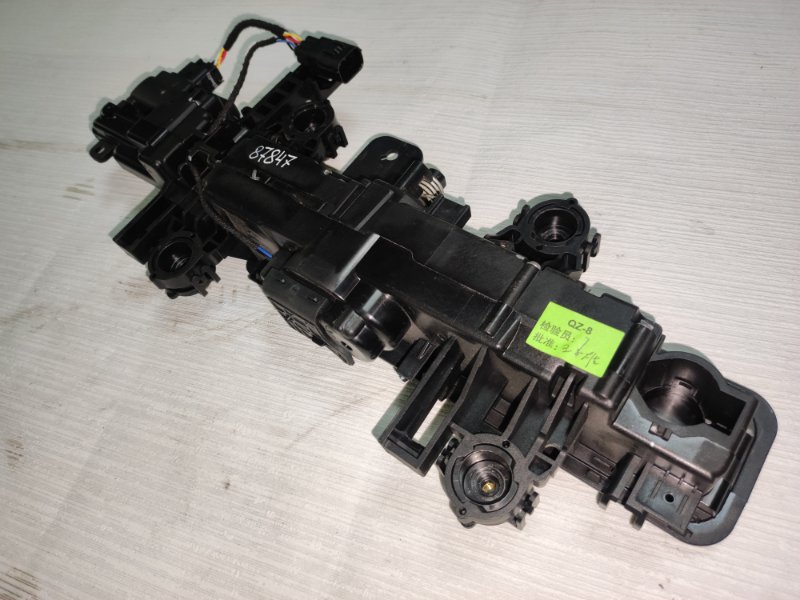Ручка двери задняя левая RX 2023 T22 SQRF4J20C