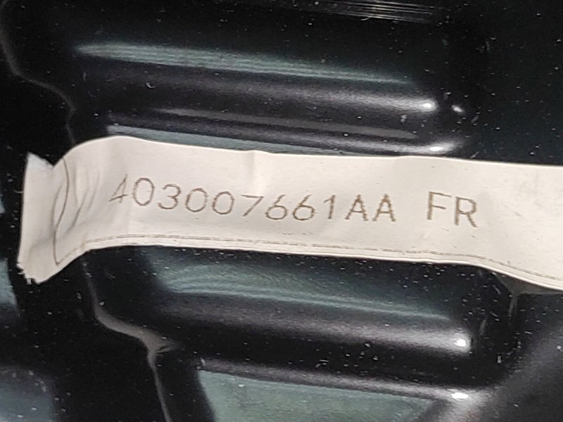 Кронштейн передний правый TXL 2023 M32T SQRF4J20C