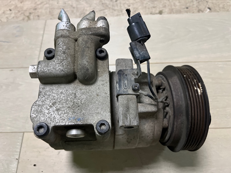 Компрессор кондиционера Carens 2008 FG G4FC