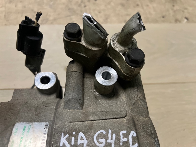 Компрессор кондиционера Carens 2008 FG G4FC