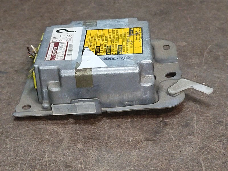 Компьютер AIR BAG Lexus GS300 JZS160 Компьютер AIR BAG Lexus GS300 JZS160
