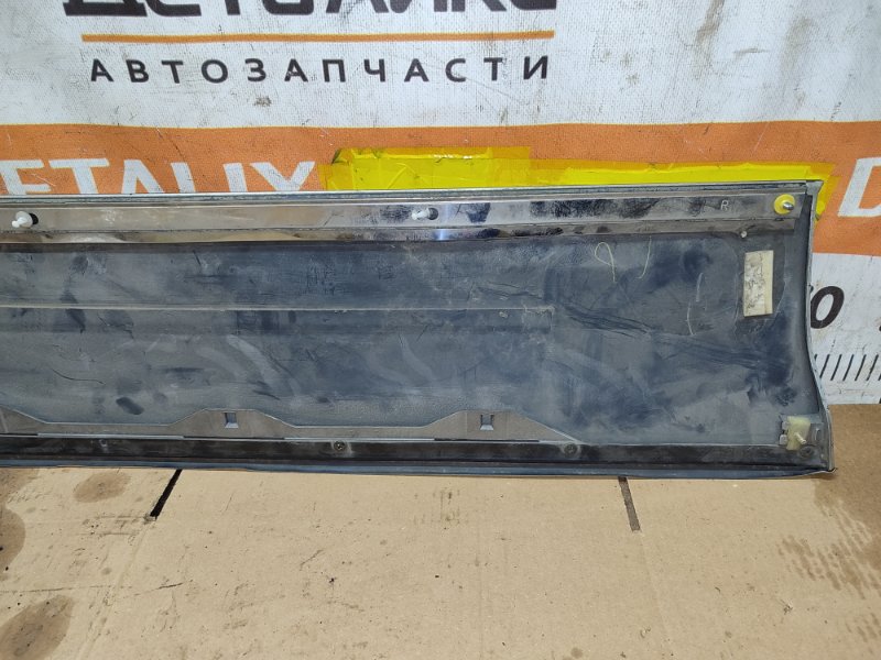 Молдинг двери передний правый Aristo JZS160 Молдинг двери передний правый Aristo JZS160