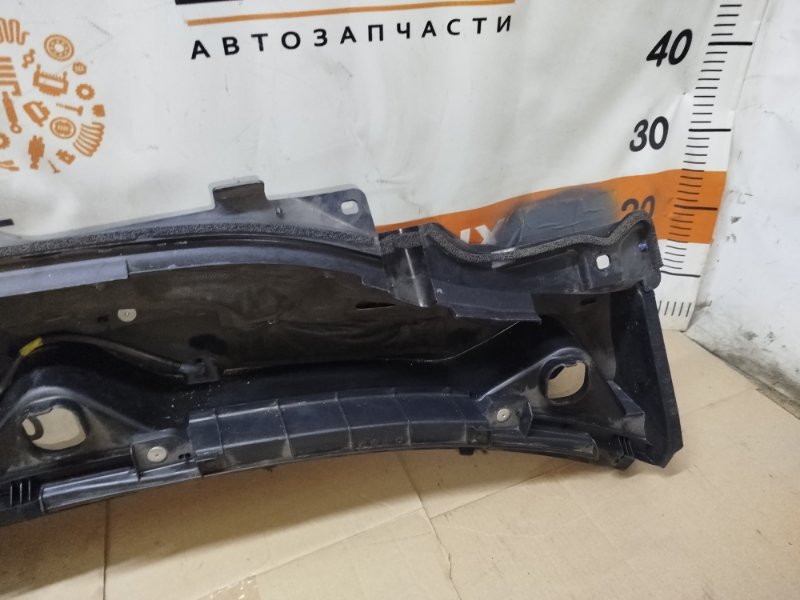 Накладка под дворники CX-9 2017 TC