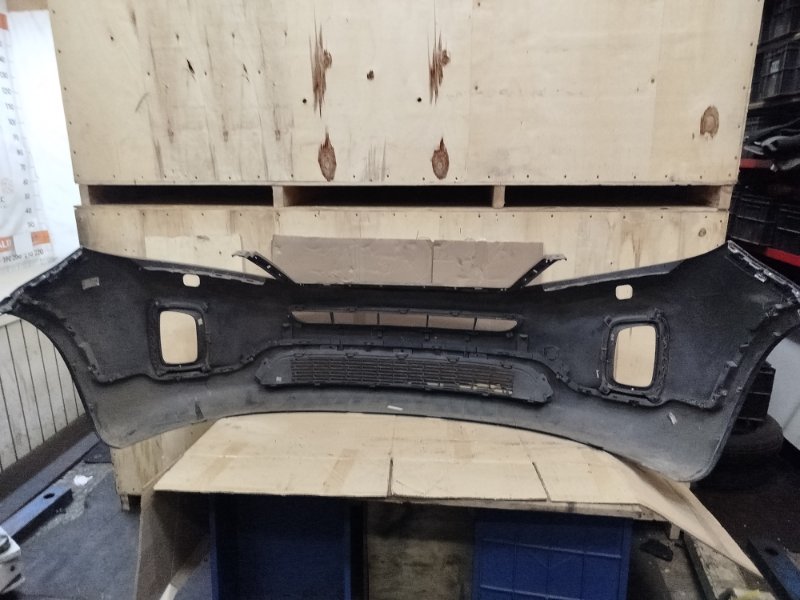 Бампер передний Kia Sorento 2013 XM D4HB 2.2 crdi