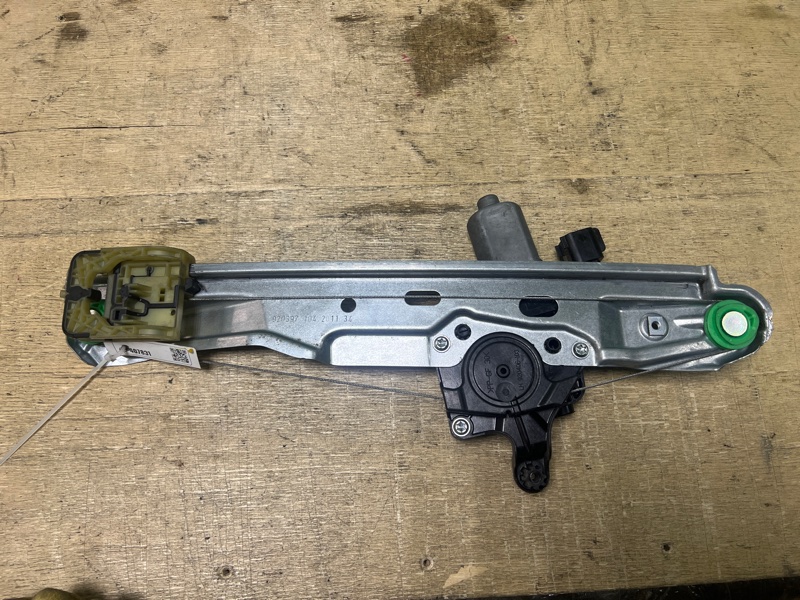 Стеклоподъемник задний левый C-Max 2011 C344