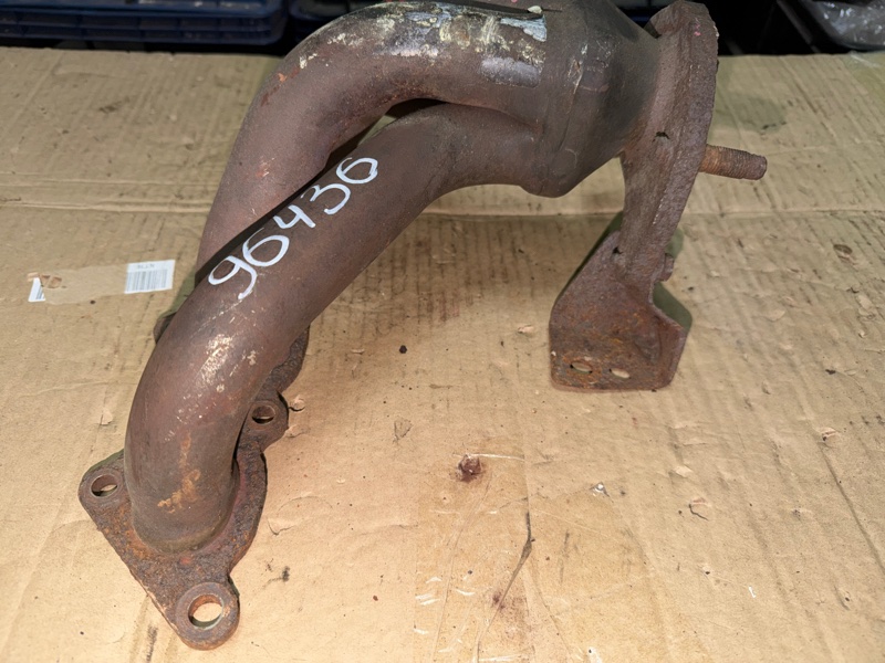 Коллектор выпускной Carisma 1997 DA 4G92