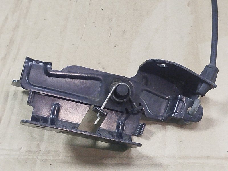 Замок капота Teana 2008 J32 VQ25DE Замок капота Teana 2008 J32 VQ25DE