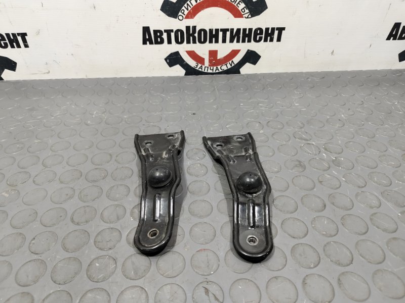 Крепление радиатора hyundai terracan 2002 hp d4bh 2.5d Б/У