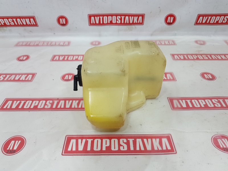 Бачок расширительный HARRIER MCU10W 1MZ-FE
