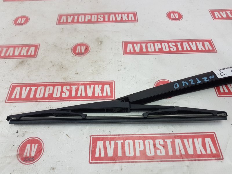 Дворник задний задний PREMIO 08.2002г. AZT240 1AZ-FSE