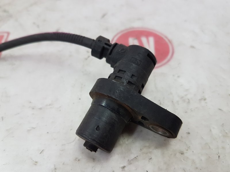 Датчик ABS передний правый WISH ZNE10G 1ZZ-FE