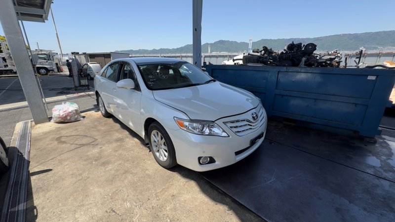 Петля двери задняя левая TOYOTA CAMRY 02.2009 ACV40 2AZ-FE 68760-20121 контрактная
