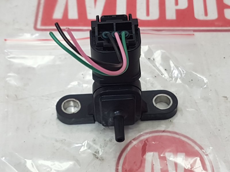 Датчик давления во впускном коллекторе YARIS 06.2020 MXPH10 M15A-FXE