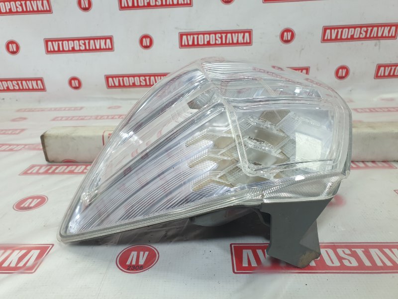 Фонарь задний правый FIT 03.2011 GP1 LDA