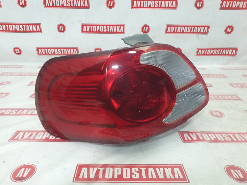 Фонарь задний левый PORTE 01.2009 NNP10 2NZ-FE