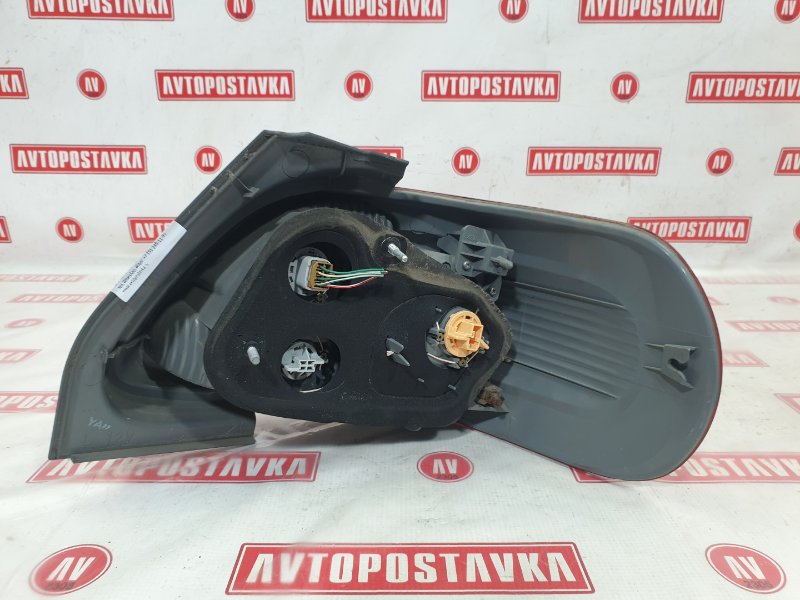 Фонарь задний левый PORTE 01.2009 NNP10 2NZ-FE
