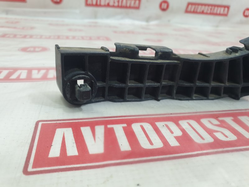 Клипса бампера передняя левая CAMRY 02.2009 ACV40 2AZ-FE