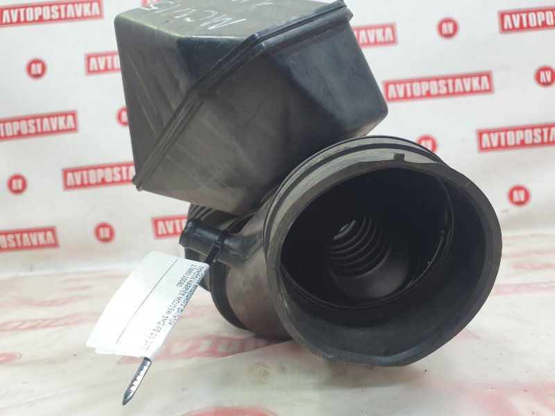 Патрубок воздушного фильтра HARRIER 03.2001 MCU15W 1MZ-FE