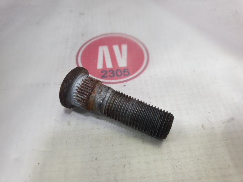 Шпилька колесная NISSAN X-TRAIL NT30 QR20DE