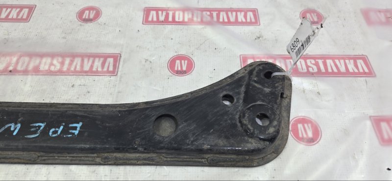 Подрамник поперечный передний MAZDA TRIBUTE EPEW YF