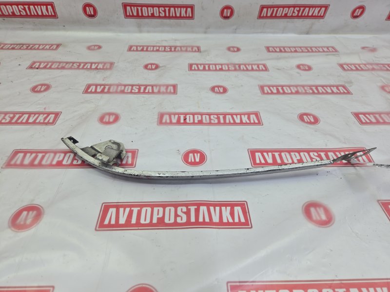 Планка под фару передняя левая CALDINA ST210G 3S-FE