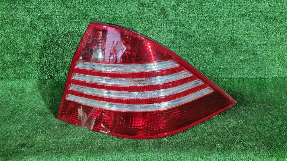 Стоп-сигнал правый Mercedes-Benz Mercedes-Benz S-Class 1998 W220 контрактная