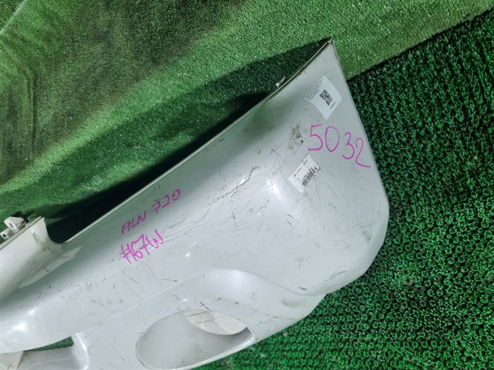 Бампер передний Mitsubishi Pajero IO H67W 4G94