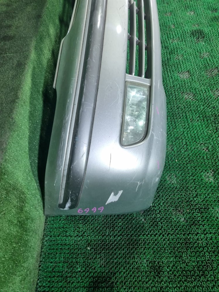 Бампер передний Toyota Progres JCG10 1JZ-GE Бампер передний Toyota Progres JCG10 1JZ-GE