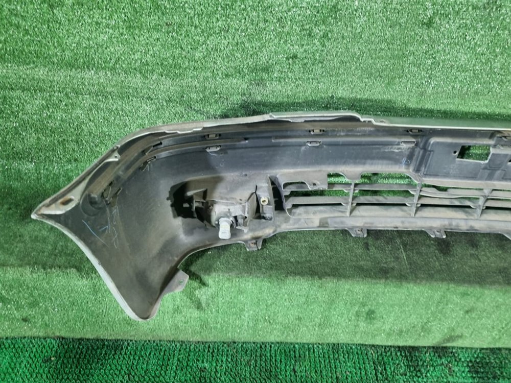 Бампер передний Progres 2005 JCG10 1JZ-GE Бампер передний Progres 2005 JCG10 1JZ-GE