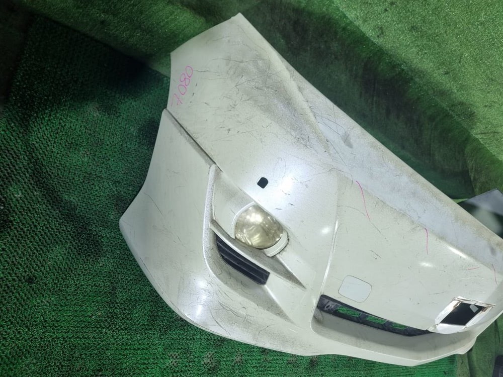 Бампер передний Alphard 2006 ANH10 2AZ-FE