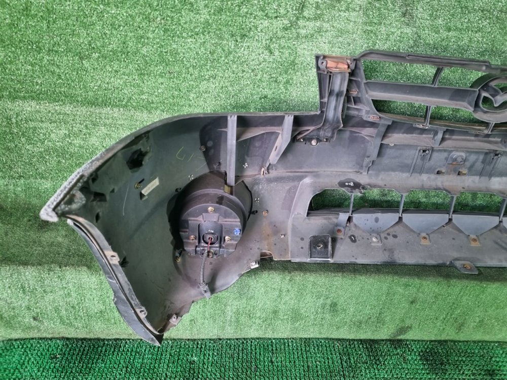 Бампер передний Tribute 2003 EP3W L3