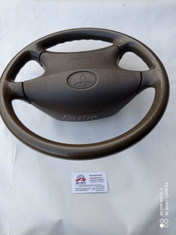 Руль Toyota Nadia SXN10 Руль Toyota Nadia SXN10