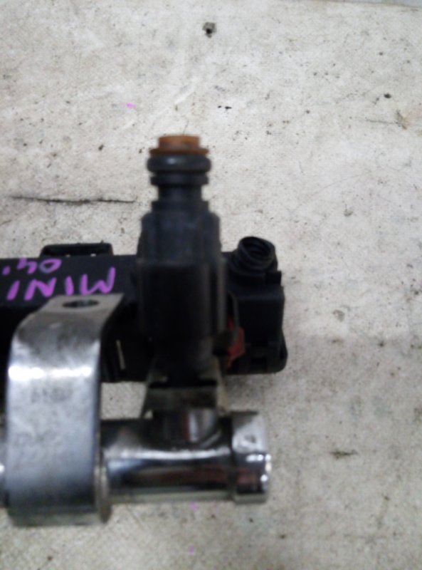 Инжектор MINI HATCH R50 W10B16A Инжектор MINI HATCH R50 W10B16A