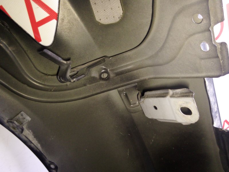 Крыло переднее правое M25 2011 Y51 VQ25HR