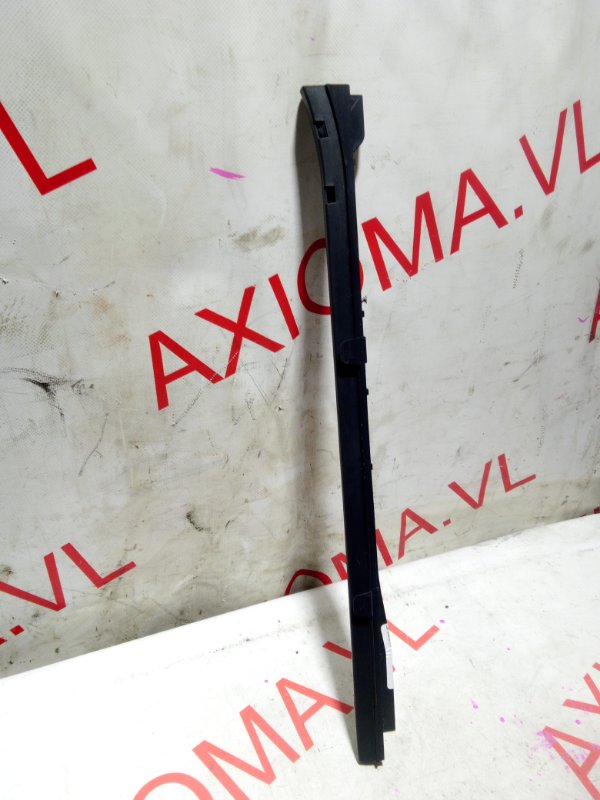 Порожек пластиковый передний левый PASSO 2007 KGC10 1KR