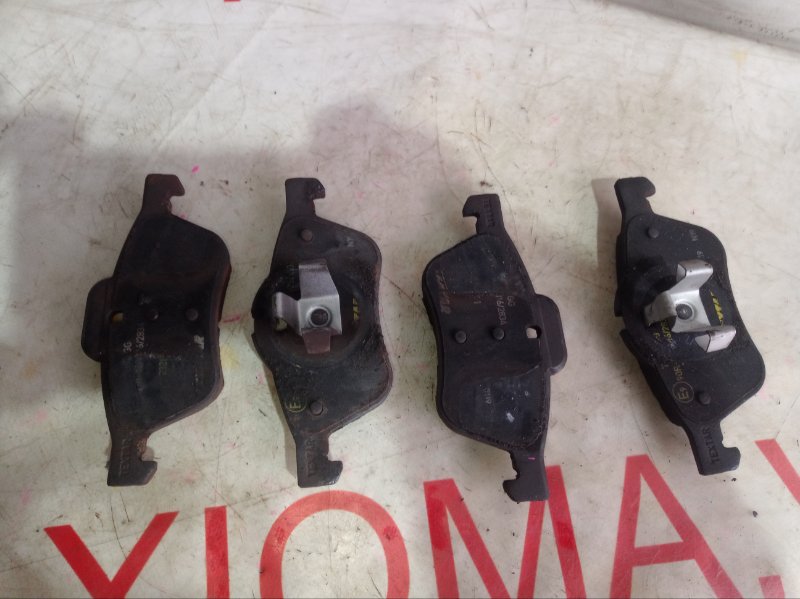 Тормозные колодки передние MINI HATCH R50 W10B16A