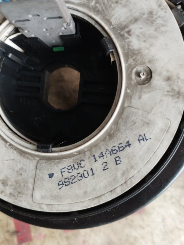 Шлейф-лента TOWNCAR 1998 FN145 MODULAR V8